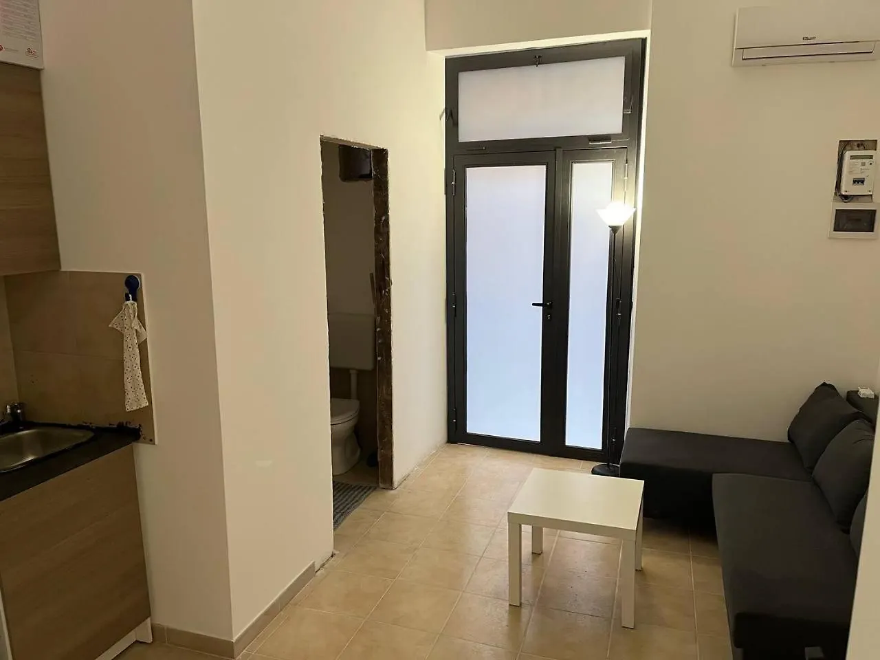 Katoio Tanuki Apartment Palermo 0*,  Italy